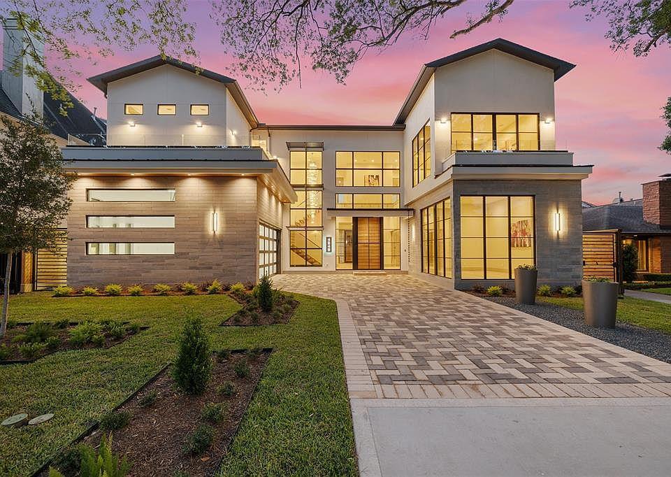 Afton Oaks custom home exterior — Houston TX