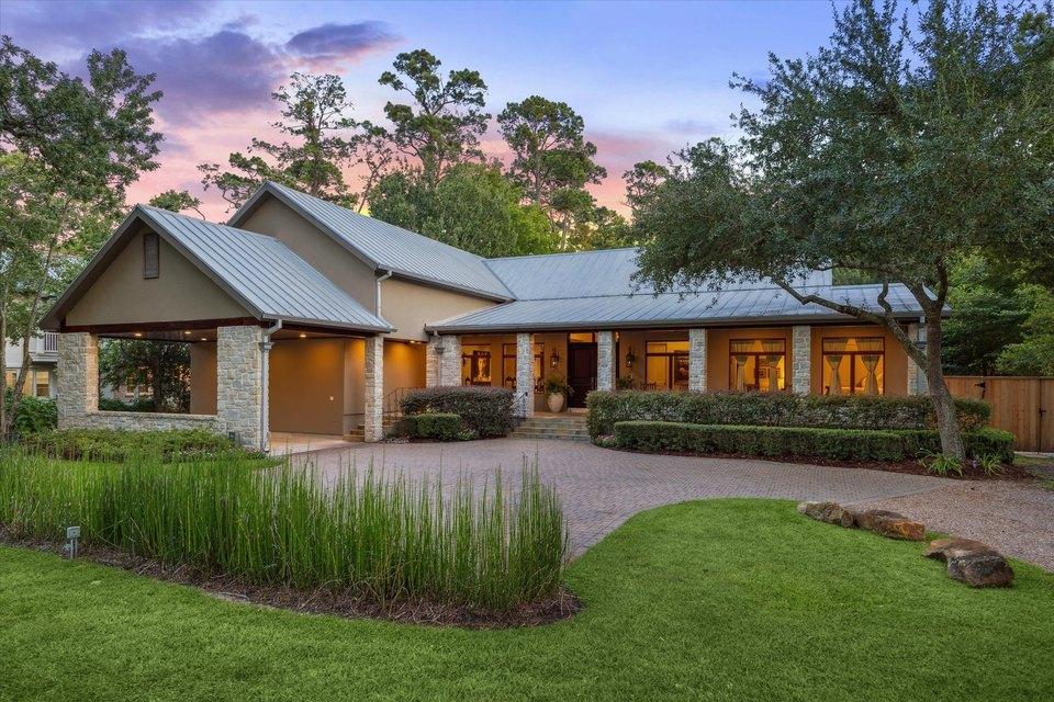 Memorial Villages tree-lined street — Houston TX