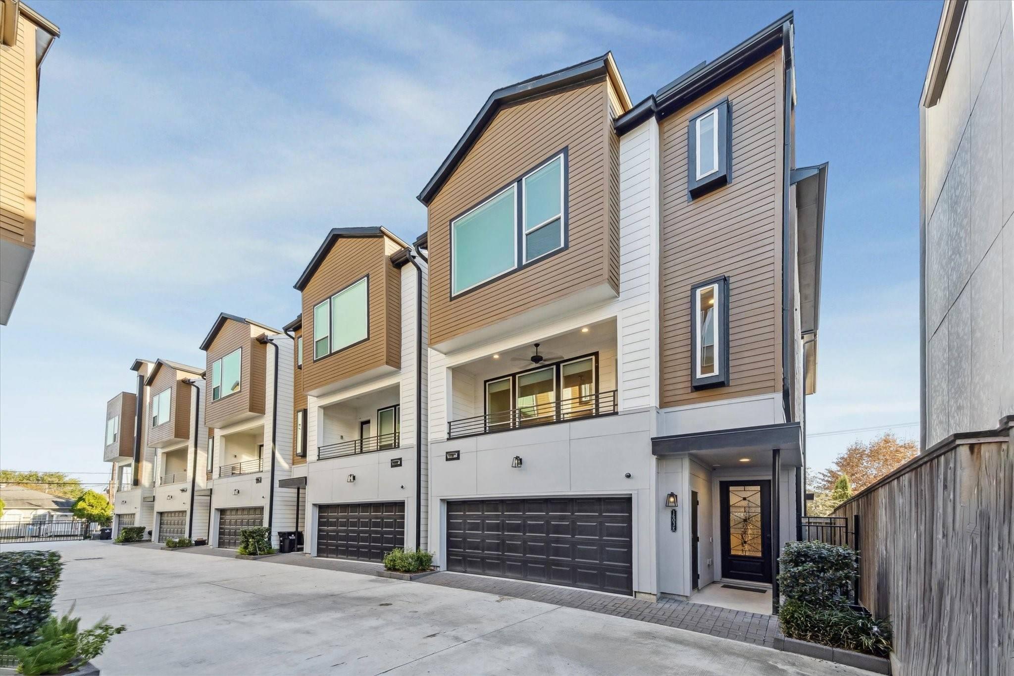 Rice Military luxury home exterior — Houston TX