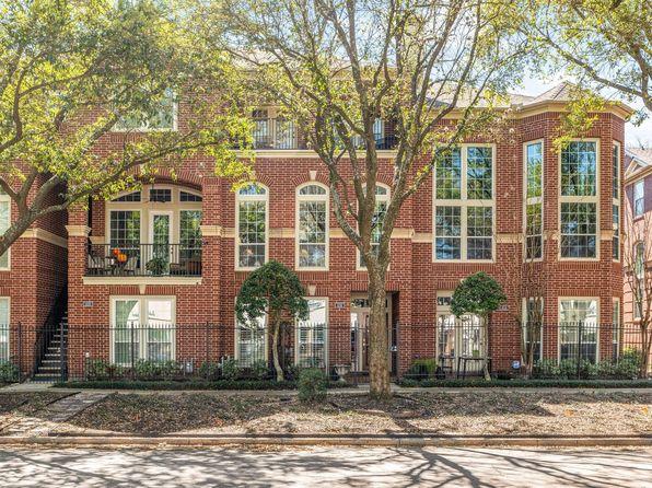 Rice Military tree-lined street — Houston TX